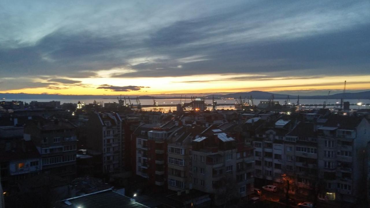 Апартамент За Гости Во1 Burgas Luaran gambar