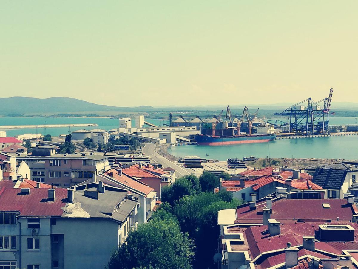 Апартамент За Гости Во1 Burgas Luaran gambar